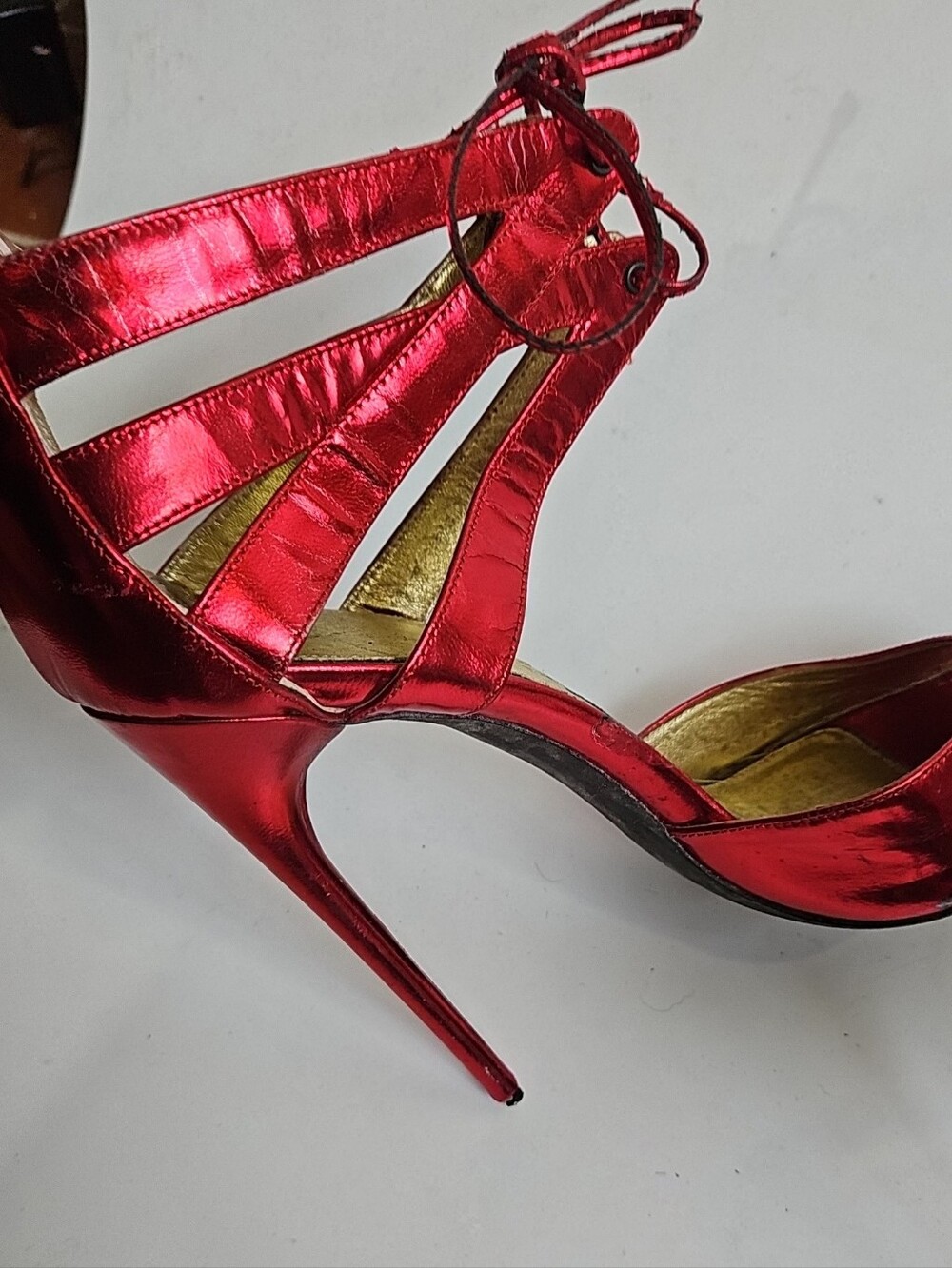 Tom Ford Vintage Red Shiny Metallic Strappy Lace-Up Peep-Toe Stilettos Size 41.5 - Picture 12 of 15